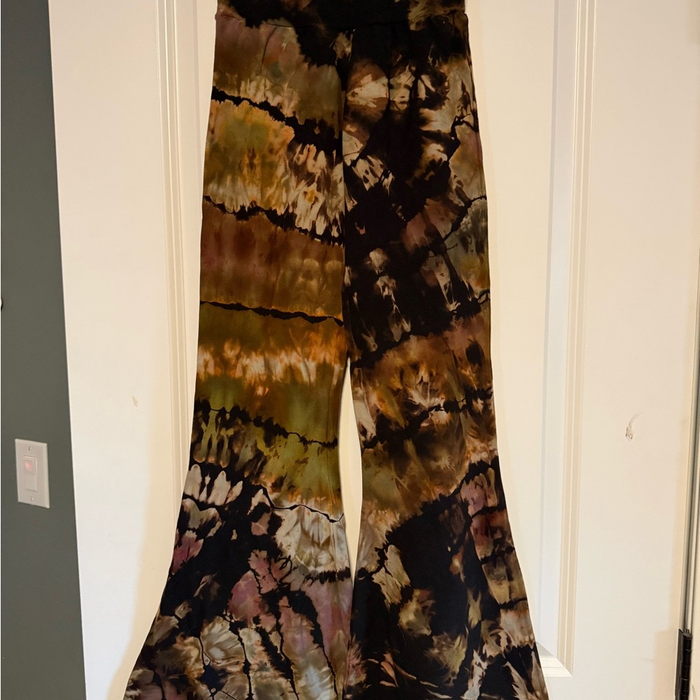 Tie-Dye Wide Leg Pants in Olive, Black & Brown